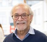 Azim Surani in his lab at the Gurdon Institute